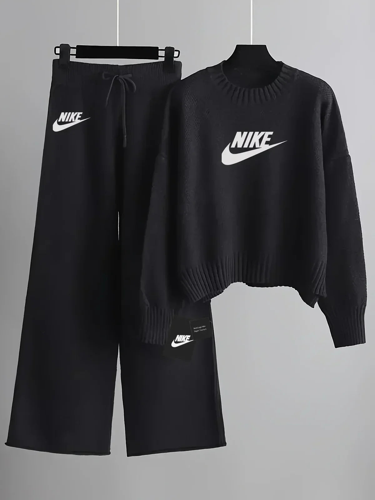 NK-Black women's matching set with a cropped top and trousers