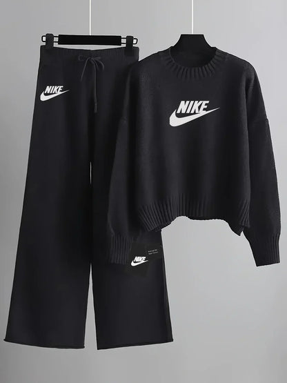 NK-Black women's matching set with a cropped top and trousers