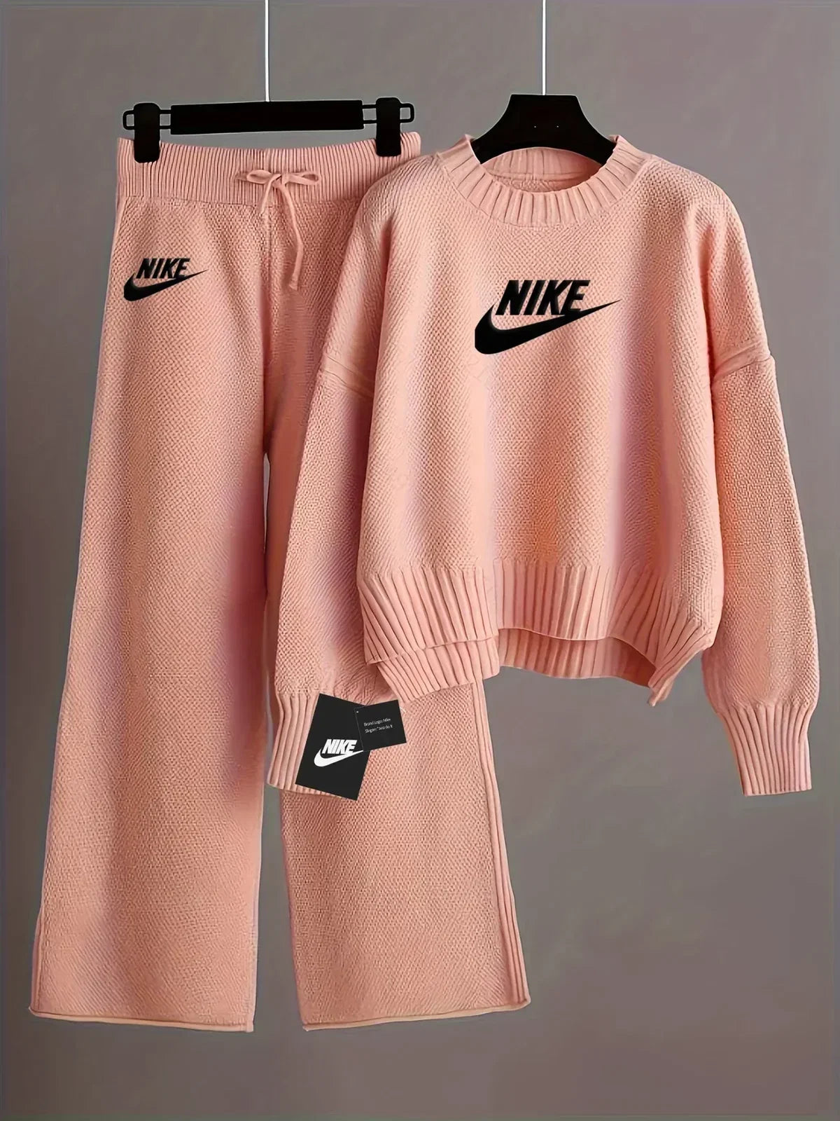 NK-Black women's matching set with a cropped top and trousers